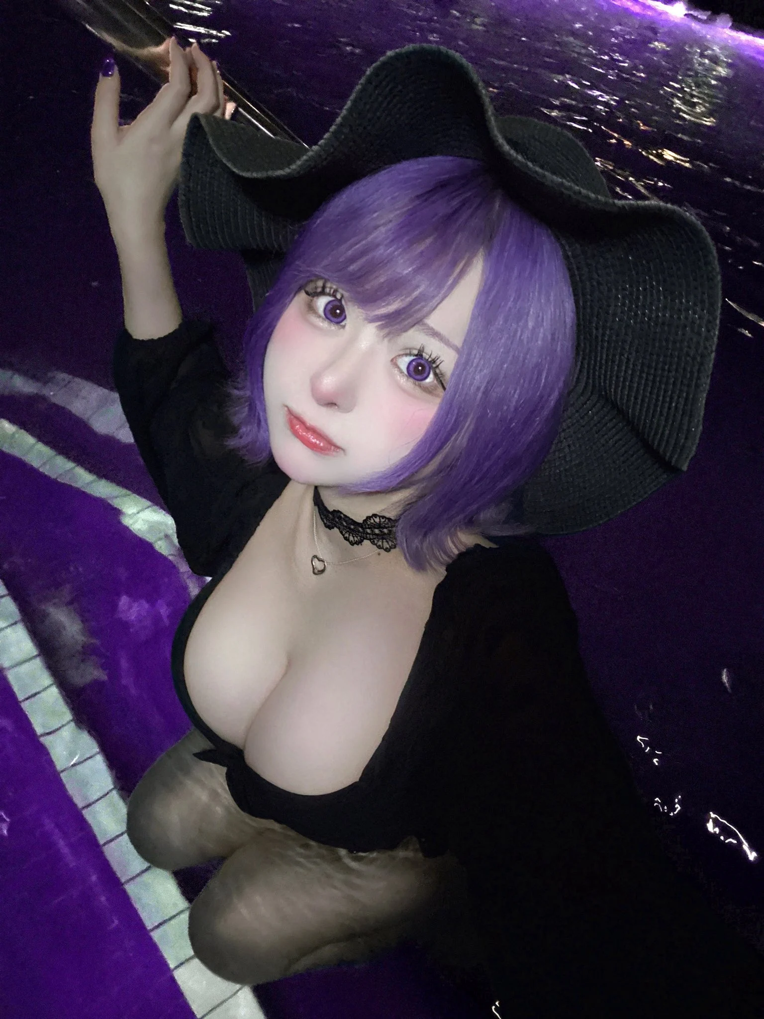 17593710176679.webp