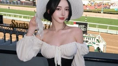 마더 러시아.. 핵존예 혼혈 모델녀