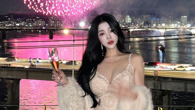 화려한 인싸녀의 삶 ㅗㅜㅑ