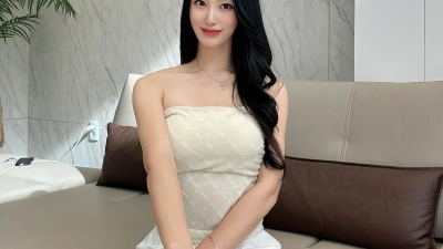 셀카 잘찍는 하이영