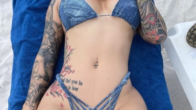 복장 멋드러지네~~