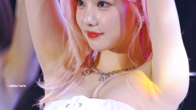 비비지 은하 대학 축제 겨드랑이