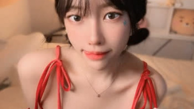 주하랑 크리스마스 이벤트 의상 가슴골