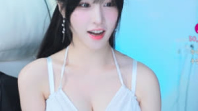 선녀옷 입고 춤추는 냥이 BJ 한갱 끈 슬립 가슴골