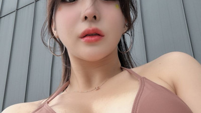 미유 링고리 비키니 얼빡 셀카