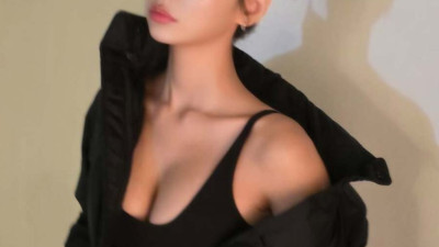 노출 더 과감해진 맹승지 ㄷㄷ