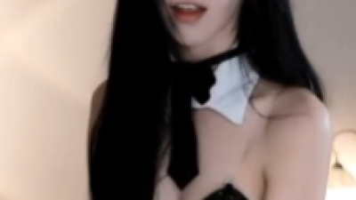하니니 전신 코스튬 몸매