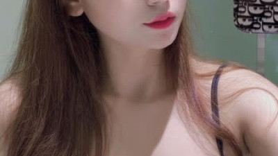 섹밍 작은 브라 큰가슴 셀카