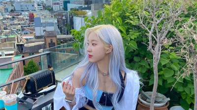 무슨 코스프레냐