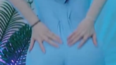박틸다 선명하게 보이는 뒤태