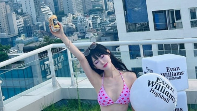 레이싱 모델 도블리 도유리