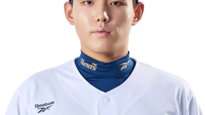 NC '거포 새내기' 신재인, 홈런＋2루타 폭발…3경기 연속안타(종합)