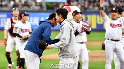 벼랑 끝에서 “이대로 안 끝난다”...패패승승승 ‘강철매직’, 승부처에서 빛났다 [PO5 승장]