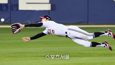 오해받고 떠난 염경엽, 사연많은 트윈스···이젠 축배를 들자![이용철의 야구공감]