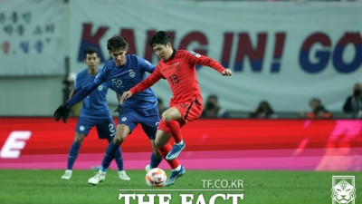 [속보] '환상 첫골' 터졌다!...이강인 도움-조규성 선제골...전반 1-0 리드