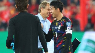 손흥민 2골 1도움·이강인 1어시스트·김민재 무실점…클린스만호, 중국 3-0 완파