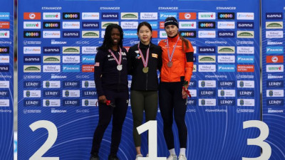 김민선, 예전 부츠 신고 여자 500m 시즌 첫 우승...올림픽 金 에릭 잭슨 0.02초차 따돌려 [ISU 빙속 월드컵 3차]