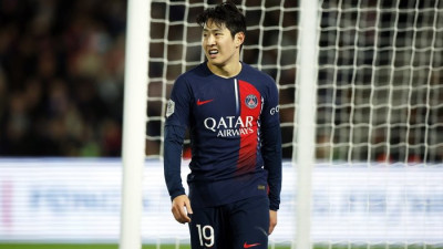 이강인 ‘황금 왼발’, 공격 물꼬 텄다→시즌 2호 도움 ‘쾅’…PSG, 메스 3-1 제압