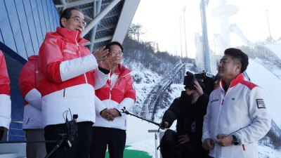 “위생, 과도할 정도로 챙겨달라”…한덕수 국무총리, 2024 강원 동계청소년올림픽 대회 점검