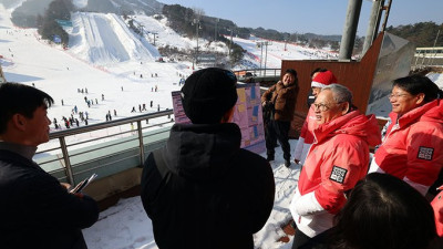 유인촌 문체부 장관, 강원2024 준비상황 현장 점검