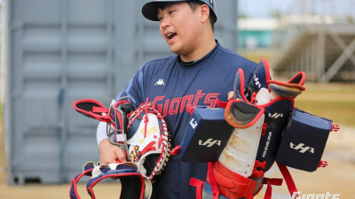 ‘포수 왕국’ 꿈꾸는 롯데, 유강남·손성빈 라인 롯데 안방 이끈다…정보근 손가락 골절로 5월 복귀