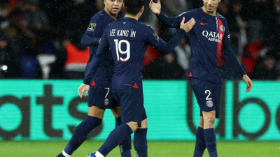 음바페 이어 하키미까지 이적설…이강인 파트너들 줄줄이 PSG 떠나나