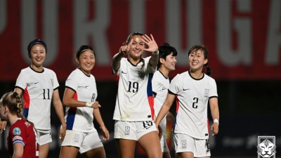 지소연-케이시 유진 ‘환상골’ 여자대표팀 올해 첫 A매치서 체코에 2-1 승리