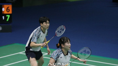 셔틀콕 혼합복식 세계 7위 김원호-정나은, 시즌 첫 우승 눈앞 [BWF 독일오픈]