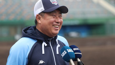 롯데 김태형 감독 “시즌 구상 들어가겠다”…35일 괌·오키나와 스프링캠프 마무리