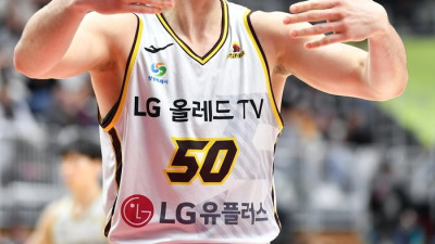 LG 이끄는 마레이, 20년만의 3년 연속 리바운드왕 보인다!