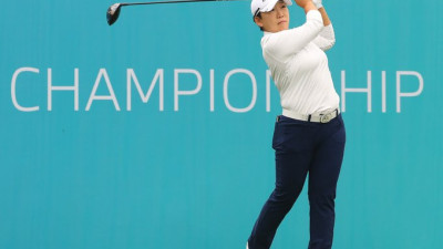 [골프] 신지애, LPGA 투어 퍼힐스 박세리 챔피언십 5위…우승은 코다