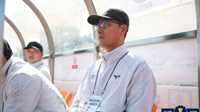 ‘첫승’ 성남 확 달라졌다…최철우 대행 “다이나믹 축구 계속 도전” [현장인터뷰]