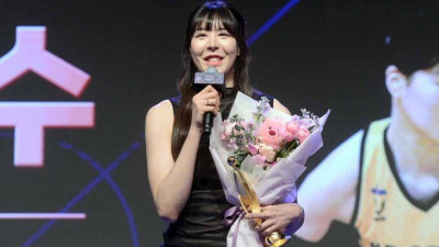 사상 첫 8관왕...‘MVP’ 박지수의 바람, “다시 해외로 나가고 싶다”