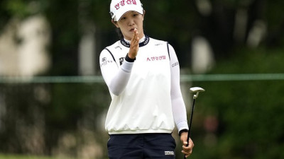 ‘LPGA 루키’ 임진희, 2024 첫 메이저 셰브론 챔피언십 2R 선두 질주