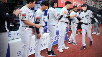 “연패 끊고자 하는 의지 강해” KT, 타격 폭발로 반격···소형준 복귀 시동 희소식도 들린다 [SS수원in]