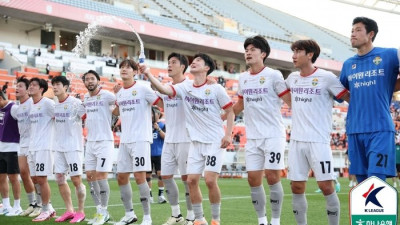 극강의 공격 축구, 강원을 보면 K리그의 ‘트렌드’가 보인다