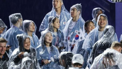 개회식서 한국을 '북한'이라 잘못 소개…체육회 긴급회의 [파리올림픽]