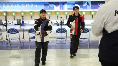 [파리올림픽 2024] 박하준·금지현 공기소총 10m 혼성 銀…한국 첫 메달