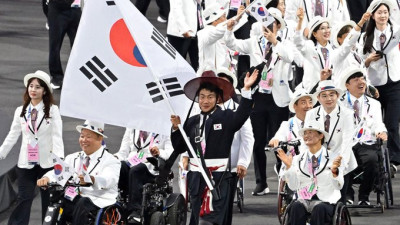 파리 성화 다시 ‘활활’… 한국탁구 금빛 스매싱 각오