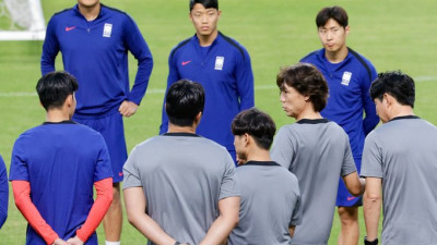 김민재의 파트너는 ‘베테랑’ 김영권...황문기는 국가대표 첫 발탁에 선발 출전