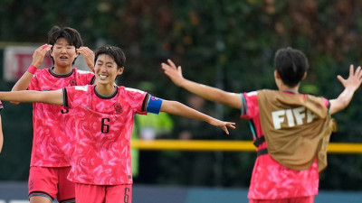 한국 여자축구, 거함 독일 제압 '대이변'