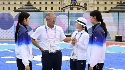 [혼돈의 한국 체육] 전면에 나서지 않는 양궁협회 정의선, 왜 국민 응원 받나