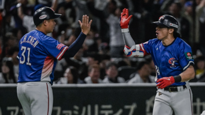 ‘4-0 승리’ 대만, 日 28연승 저지하고 프리미어12 정상 등극