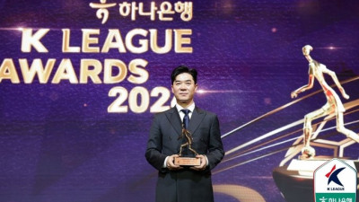 저를 보고 꿈을 가졌으면 좋겠다 어린 선수들 떠올린 MVP 조현우