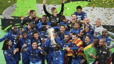 첼시, 레알 베티스 꺾고 UECL 정상… UEFA 주관 5개 대회 트로피 모두 수집