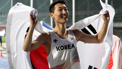 아시아선수권 2연패…우상혁의 시선은 ‘세계 정상’으로