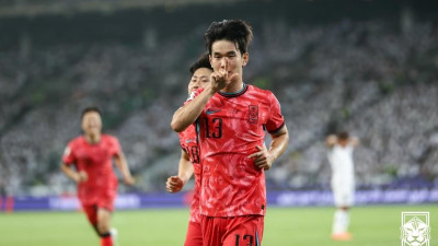 김진규 득점-전진우 도움… K리그1 선두 전북 듀오의 힘 보여준 한 판