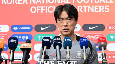 [현장FACT] 홍명보 동아시안컵, 주목 덜 받지만 선수들에겐 전쟁 (영상)