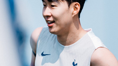 손흥민, 부상 소식에 화들짝… 프리시즌도 거취도 ‘비상등’
