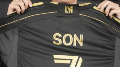 ‘역시 SON!’ LAFC 손흥민, 美 무대 데뷔전서 교체→PK골 유도···LAFC, 시카고전 2-2